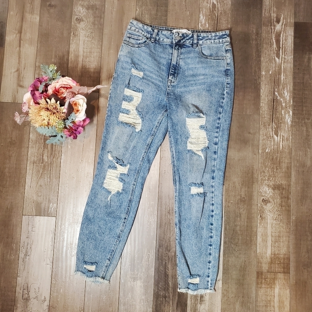 Tinseltown Women's Juniors' Blue High-Waisted Distressed Jeans Size 11 NWOT